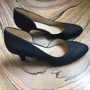 Naturalized Textured Kitten Heel Pumps